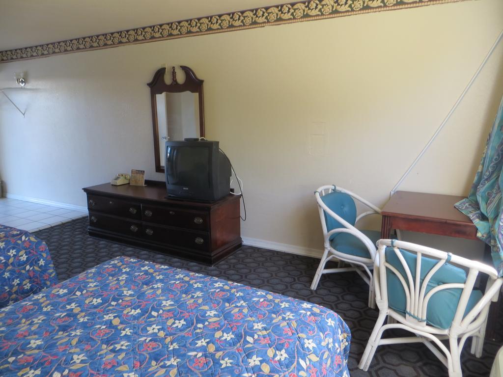 Royal Inn Daytona Beach Bagian luar foto