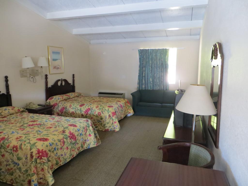 Royal Inn Daytona Beach Bagian luar foto