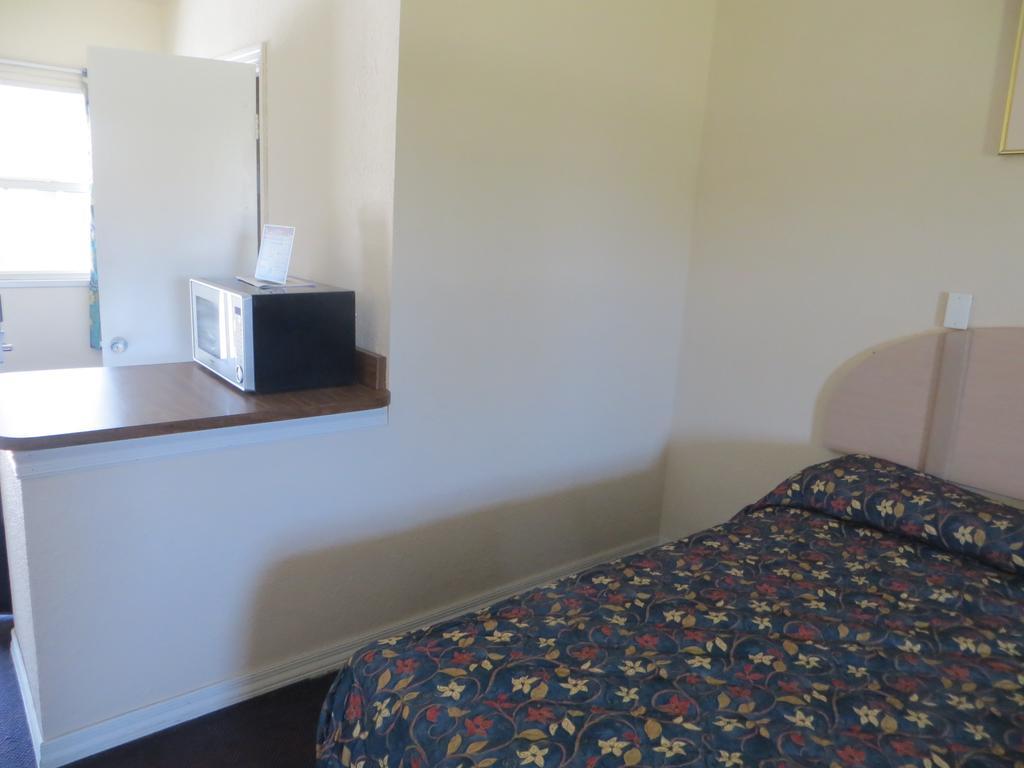 Royal Inn Daytona Beach Bagian luar foto