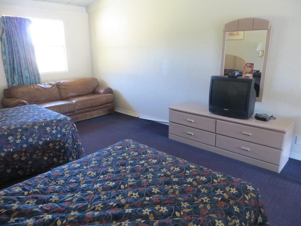 Royal Inn Daytona Beach Bagian luar foto