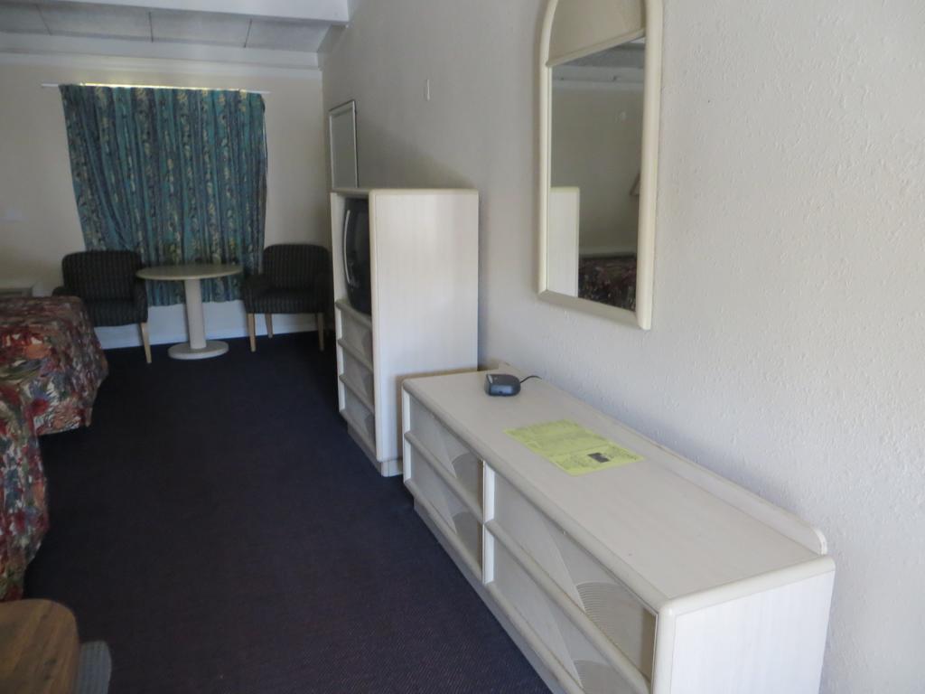 Royal Inn Daytona Beach Bagian luar foto